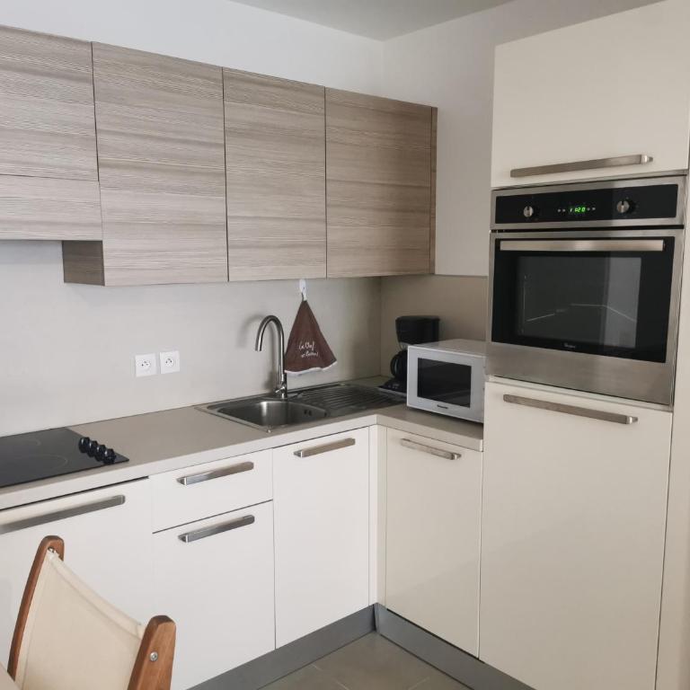 Centre juan les pins 2P White Pearl - Appartement 1 Chambre Supérieur avec Balcon - 4