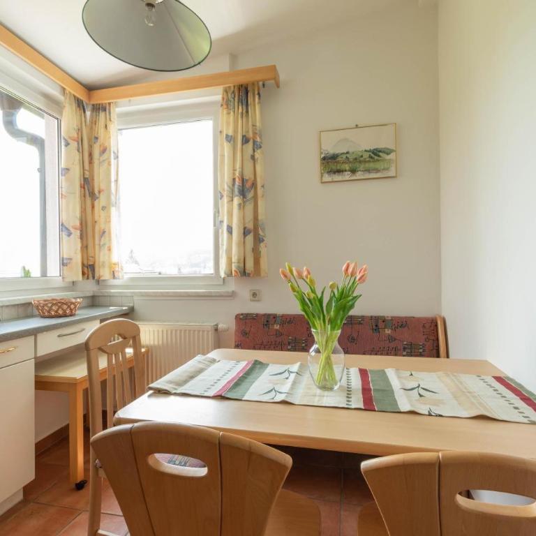 Appartment Isabelle Home - Deluxe-Apartment mit 2 Schlafzimmern und Gartenblick - 1