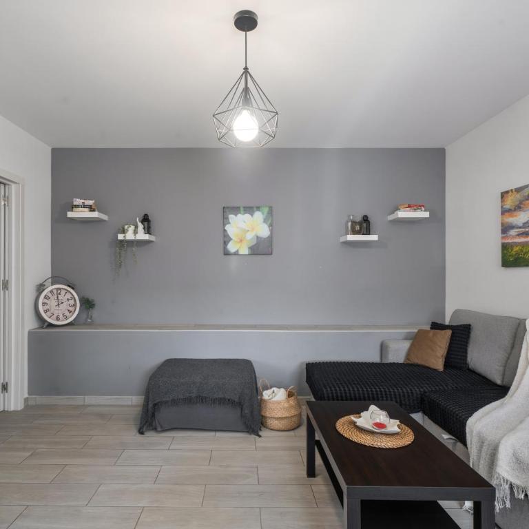2 Apartamentos Omanai Tenerife Sur - Apartamento de 1 dormitorio con vistas al jardín - 13