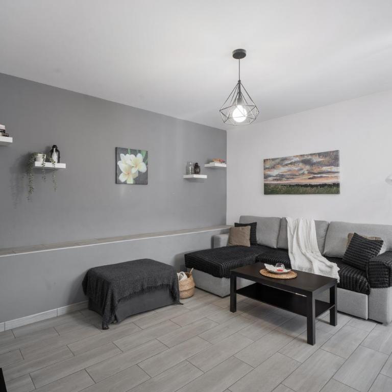 2 Apartamentos Omanai Tenerife Sur - Apartamento de 1 dormitorio con vistas al jardín - 18