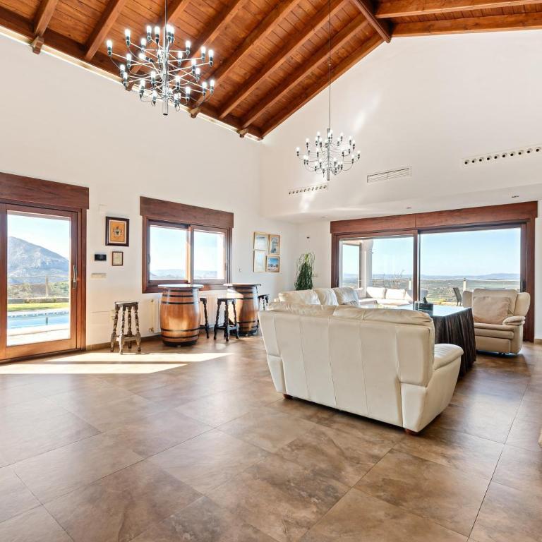 Villa Antequera - Casa - 6
