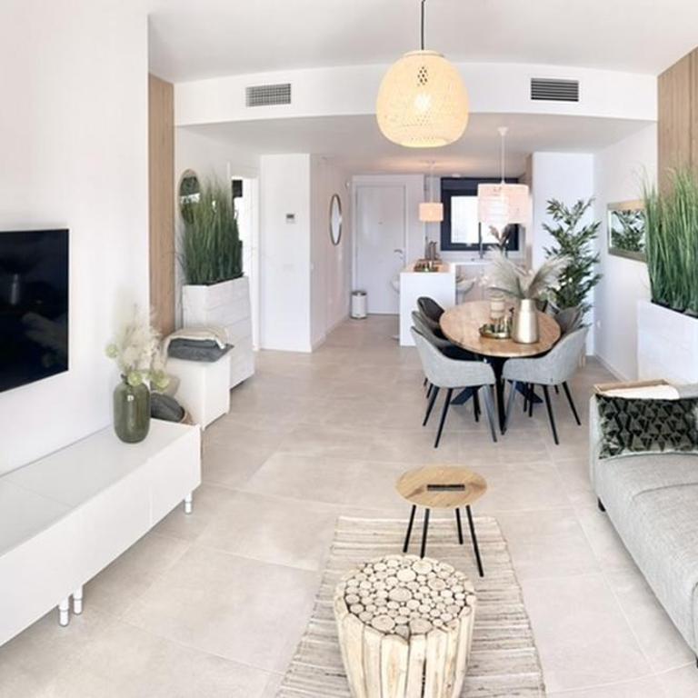 Icon Marina B - Two-Bedroom Deluxe Apartment with Ocean View - 26