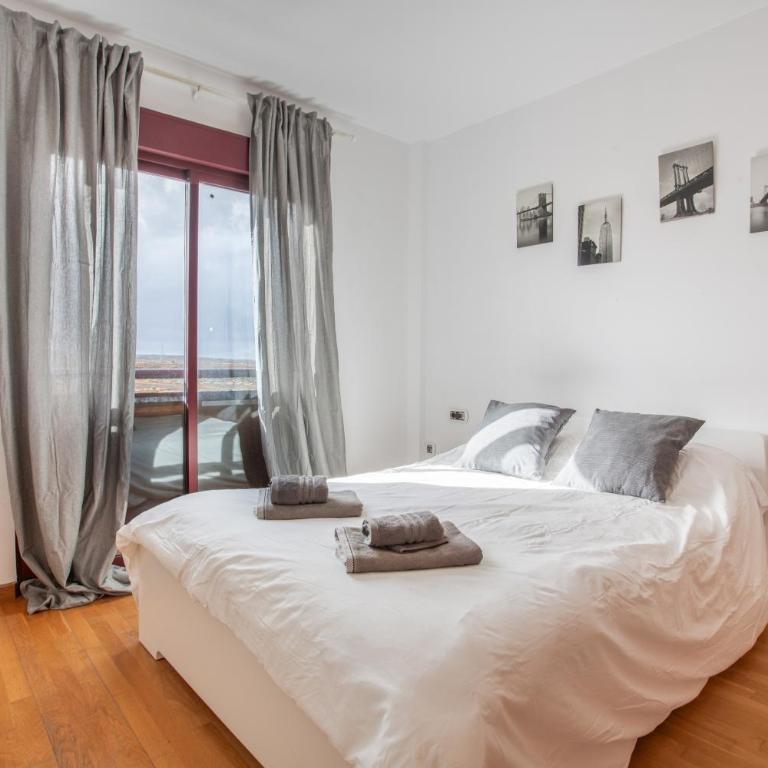 Apartamento Sol y Playa - Apartamento de 2 dormitorios con vistas a la montaña - 6
