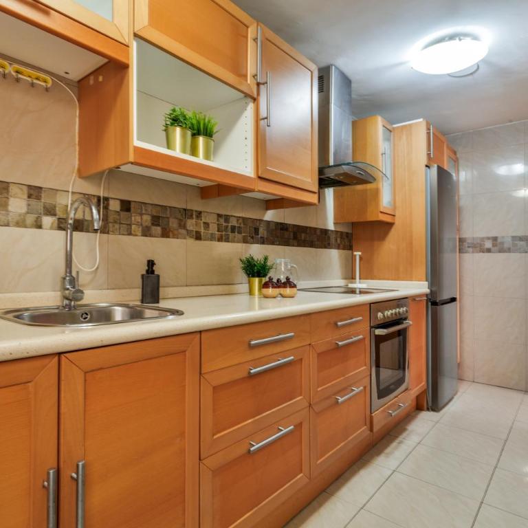 Apartamento Sol y Playa - Apartamento de 2 dormitorios con vistas a la montaña - 5