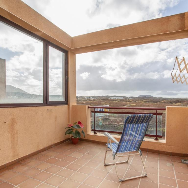 Apartamento Sol y Playa - Apartamento de 2 dormitorios con vistas a la montaña - 3
