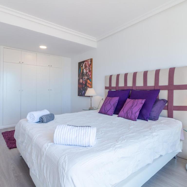 Sunset Golf, sea view and pool - Two-Bedroom Deluxe Apartment with Ocean View - 15