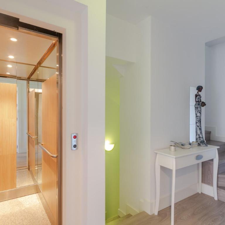 Sunset Golf, sea view and pool - Two-Bedroom Deluxe Apartment with Ocean View - 13