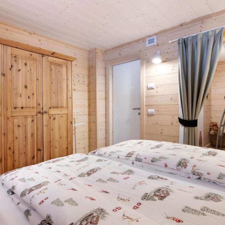 A casa di Anna - Appartamento Deluxe con 2 Camere da Letto e Vista Giardino - 13