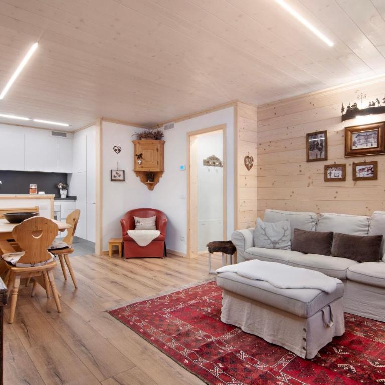 A casa di Anna - Appartamento Deluxe con 2 Camere da Letto e Vista Giardino - 5