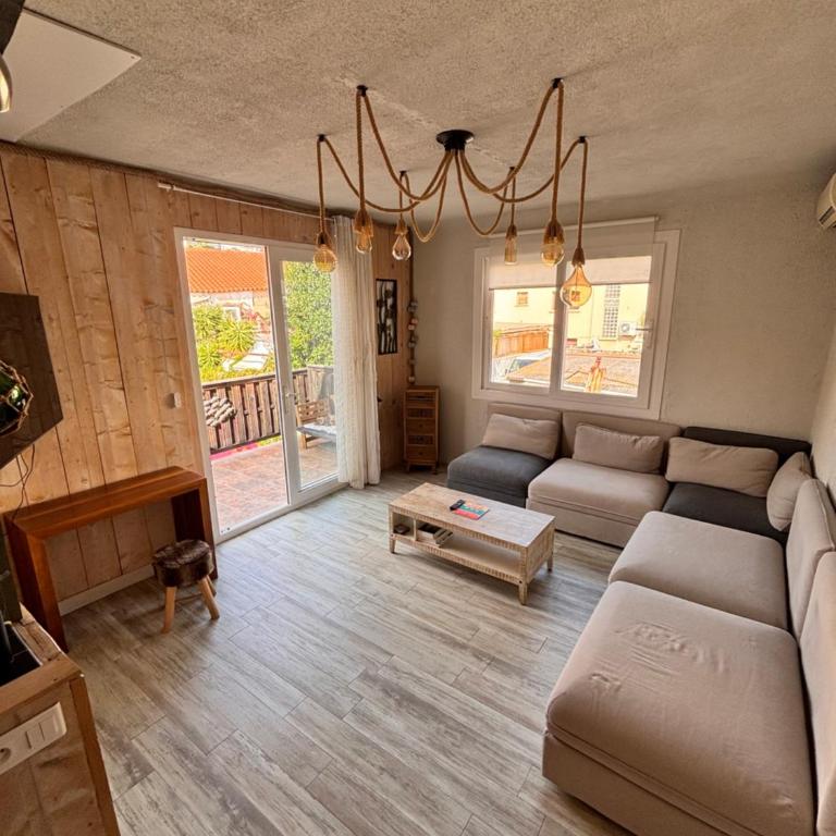 Maison Curie - Three-Bedroom House - 2