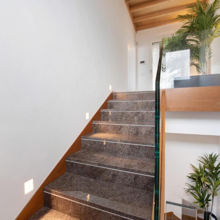 Luxury Lakefront Penthouse - Deluxe-Apartment mit 2 Schlafzimmern und Gartenblick - 23