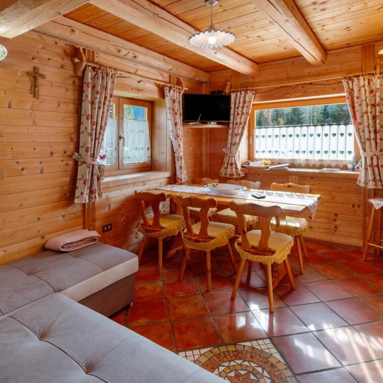 Appartamenti Marmolada Falcade - Appartamento Deluxe con 2 Camere da Letto e Vista Giardino - 3
