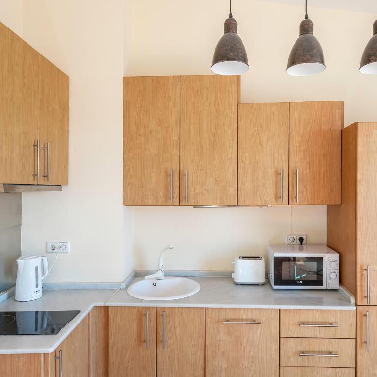 Ático en el centro con terraza - Apartamento Superior de 1 dormitorio con balcón - 15
