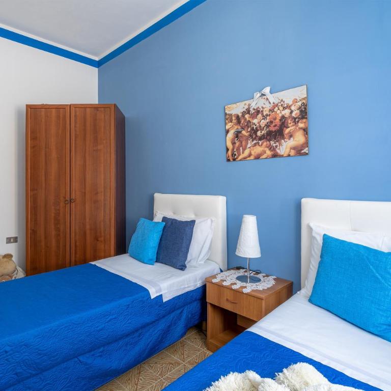 Villa le tre Commari - Blu - Appartamento Deluxe con 2 Camere da Letto e Vista Giardino - 13