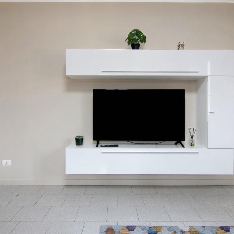 Colico Center - Appartement 2 Chambres - Vue sur Lac - 17
