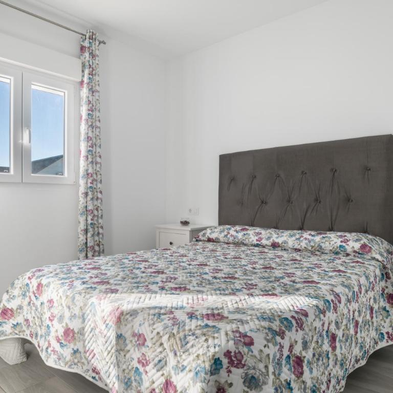 Villa de Gomar - Apartamento Deluxe de 2 dormitorios con vistas al jardín - 8