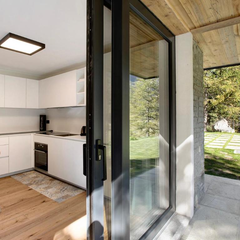 Valgrisa Mountain Lodges 3 - Appartamento Deluxe con 2 Camere da Letto e Vista Giardino - 4