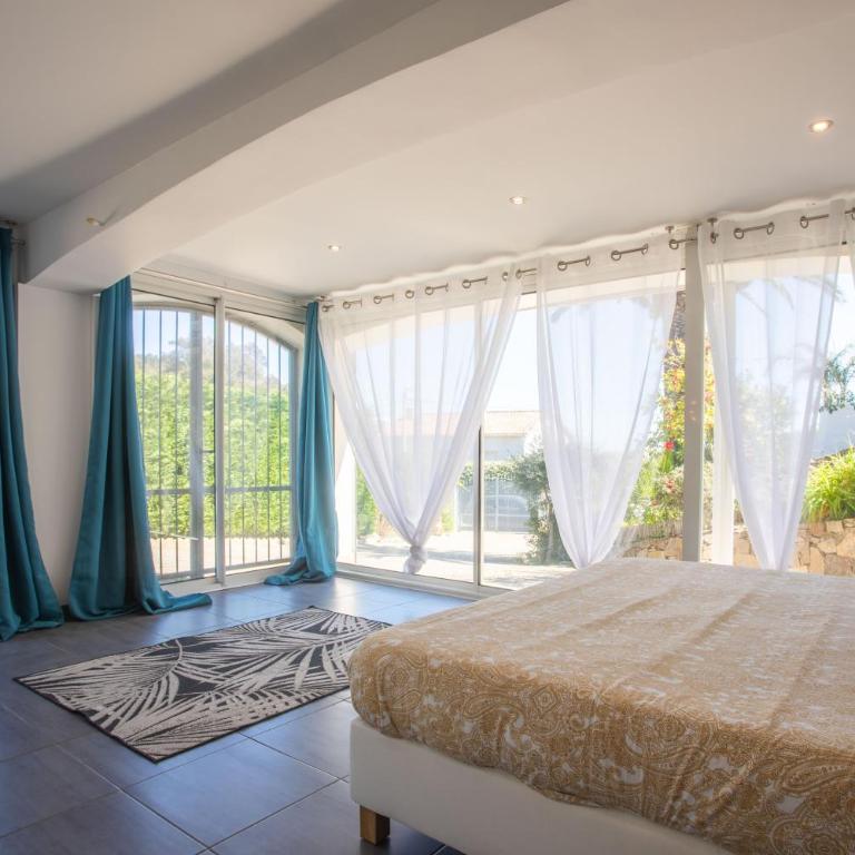 Villa Palmier avec piscine - Villa - Vue sur Mer - 23