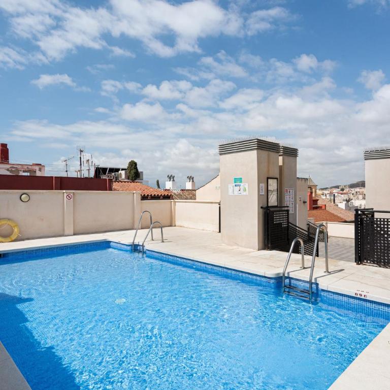 Suite Jinetes - Apartamento Superior con vistas a la ciudad - 2