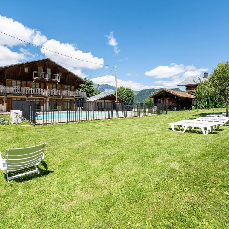 Le Grépon, Piscine et Aire de jeux - Chalet - 27