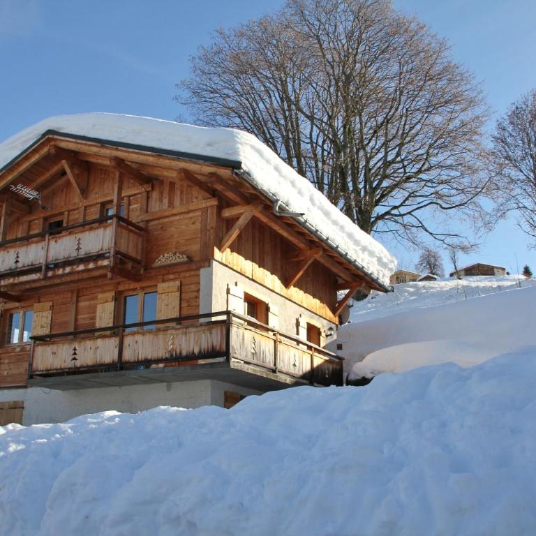 Le Grépon, Piscine et Aire de jeux - Chalet - 31
