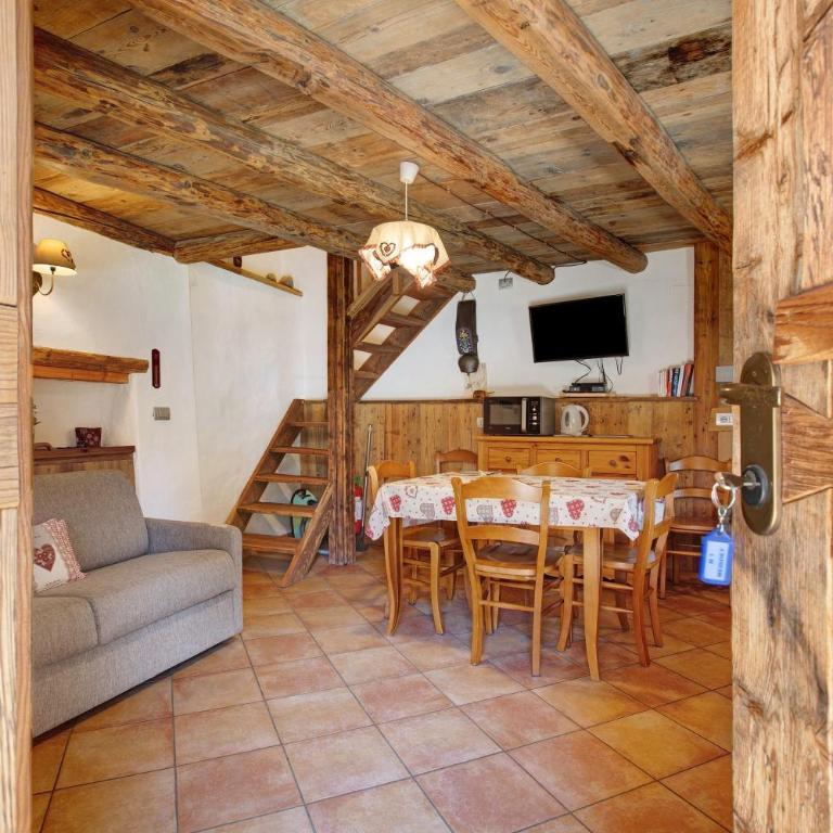 Maison Peroulaz Charvensod - Appartamento con 1 Camera da Letto e Vista Giardino - 18