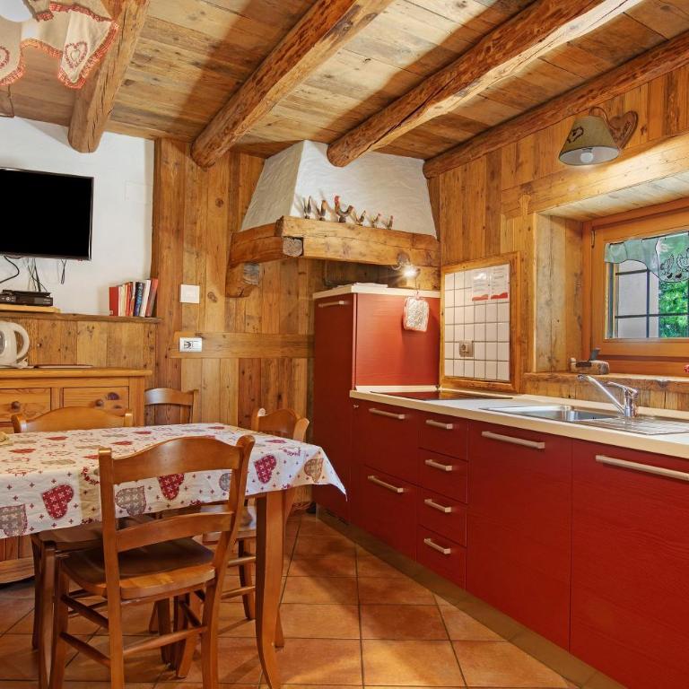 Maison Peroulaz Charvensod - Appartamento con 1 Camera da Letto e Vista Giardino - 9