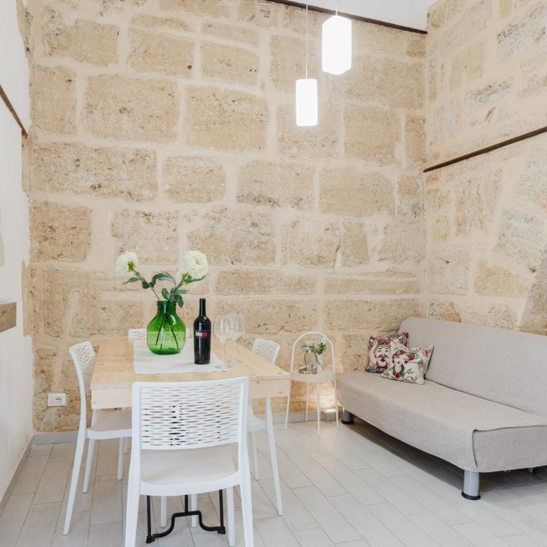 Casa Velella - Apartment with Shower - 1
