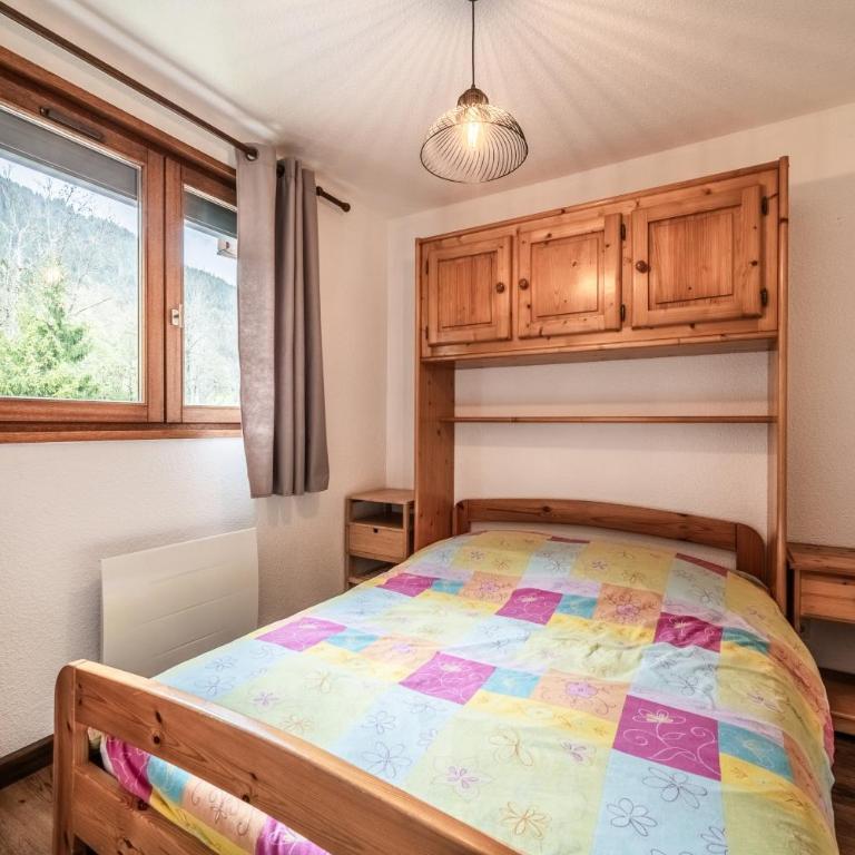 Les Avenières - Two-Bedroom Deluxe Apartment with Garden View - 13