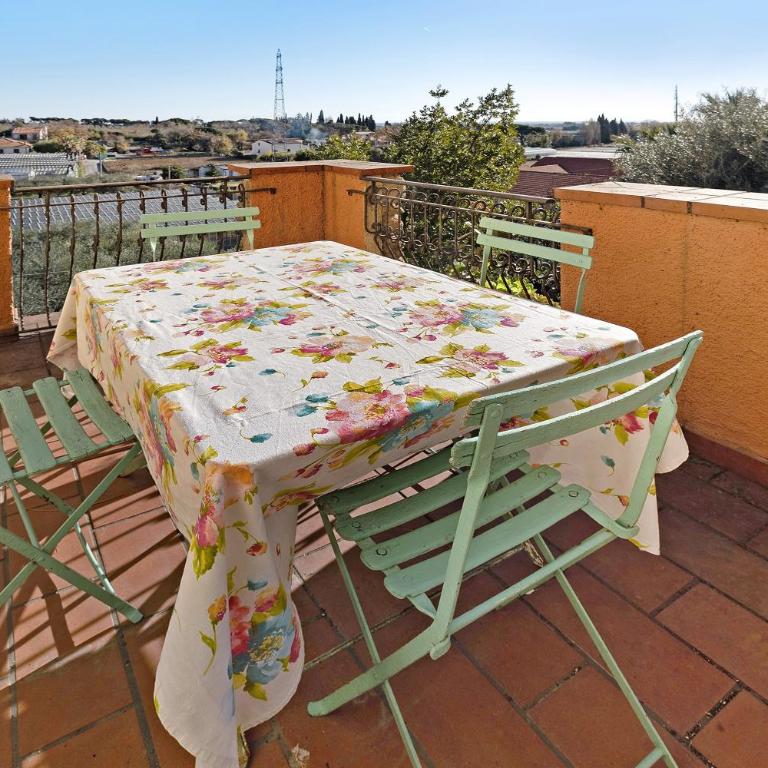 Residenza Stoechas White - Appartamento Premium con 3 Camere da Letto e Balcone - 9