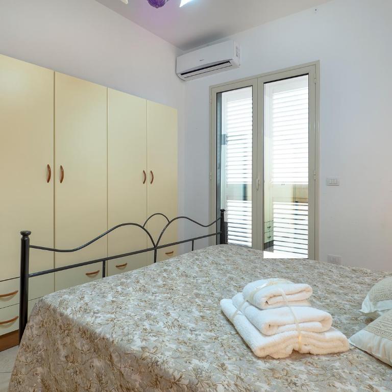 Appartamento Magenta - Appartamento Deluxe con 2 Camere da Letto e Balcone - 15