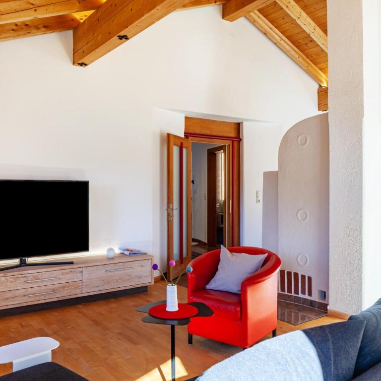Ferienwohnung Tschatscha Veglia - Deluxe-Apartment mit 2 Schlafzimmern und Gartenblick - 4