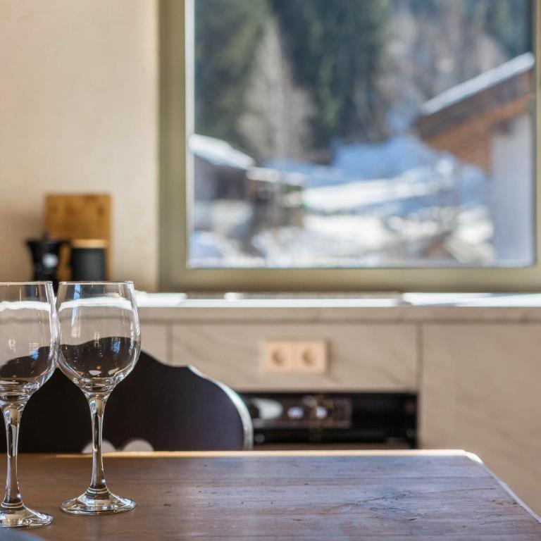 Lena Dolomites Suite - Appartamento Deluxe con 2 Camere da Letto e Vista Giardino - 8