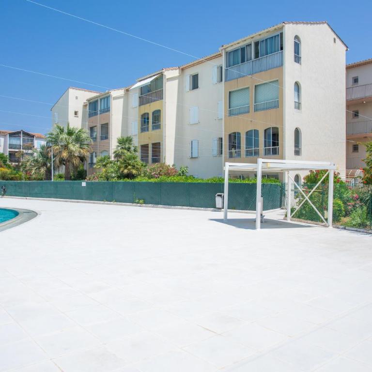 Studio Meublé 25m² Piscine Et Plage - Appartement avec Terrasse - 23