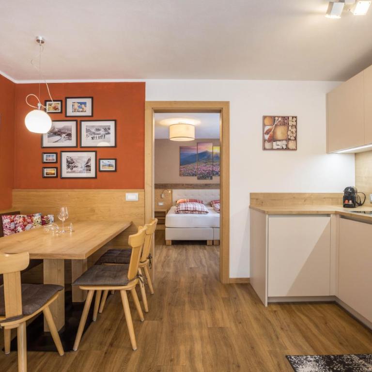 Ciasa Rungg App Pares - Appartamento con 2 Camere da Letto e con Vista Montagna - 5