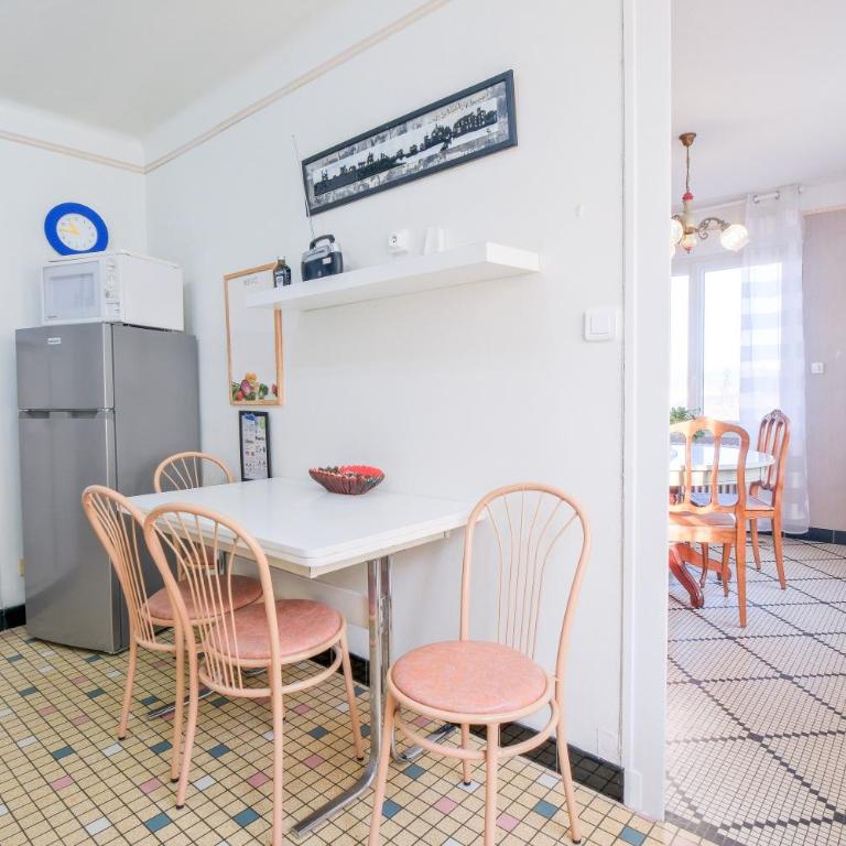 Gîte Monplaisir à Boulazac - Superior Apartment mit Stadtblick - 14