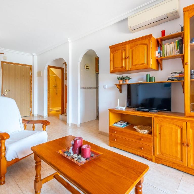Casa en la playa con piscina Teresa - Two-Bedroom House - 8