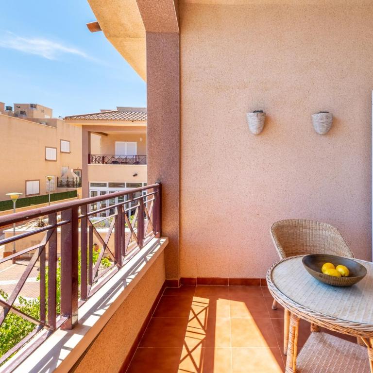 Casa en la playa con piscina Teresa - Two-Bedroom House - 3