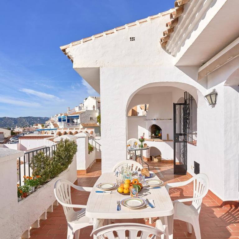 Casa con bellas vistas sobre la bahía de Nerja - Apartamento Deluxe de 2 dormitorios con vistas al mar - 21