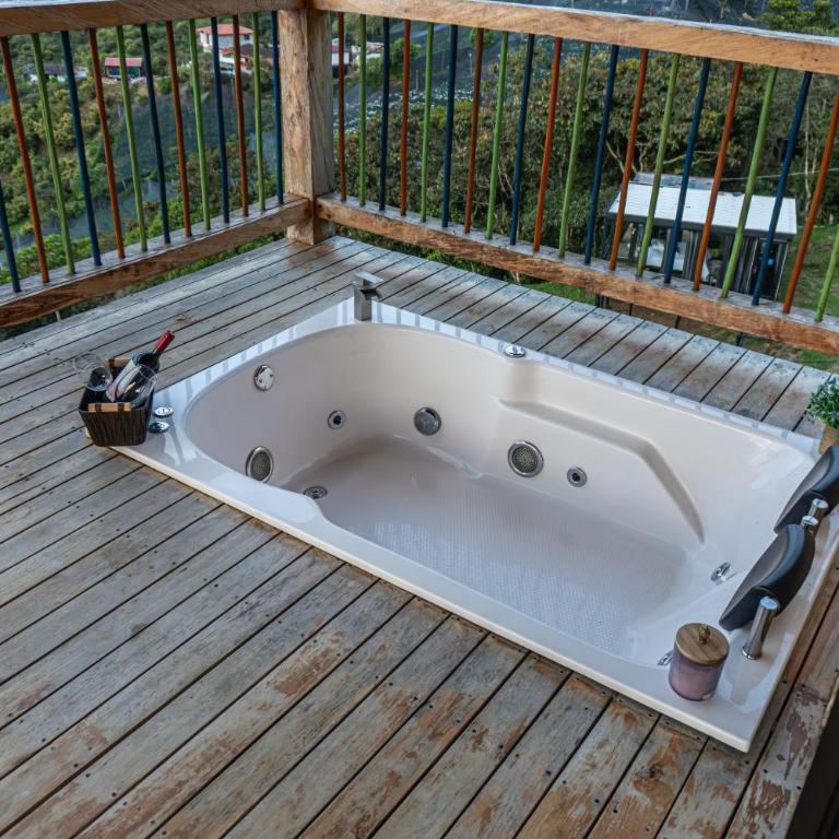 Ecoparque Hotel El Cielo Cabañas - Suite Deluxe con bañera de hidromasaje - 8