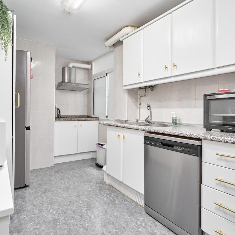 Aurora Mar Del Sol - Apartamento Premium de 3 dormitorios con balcón - 9