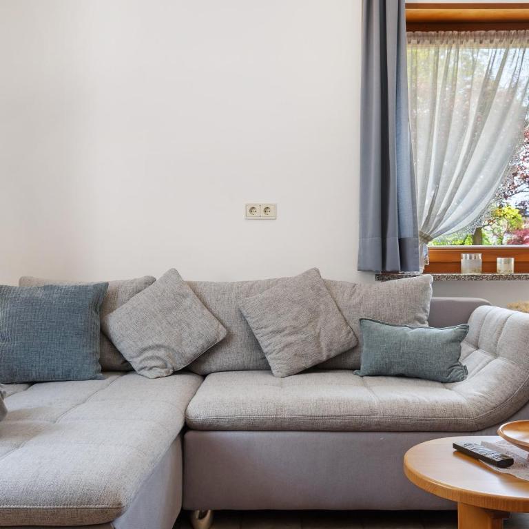 Mayr Apartments Zwei - Two-Bedroom Deluxe Apartment with Garden View - 4