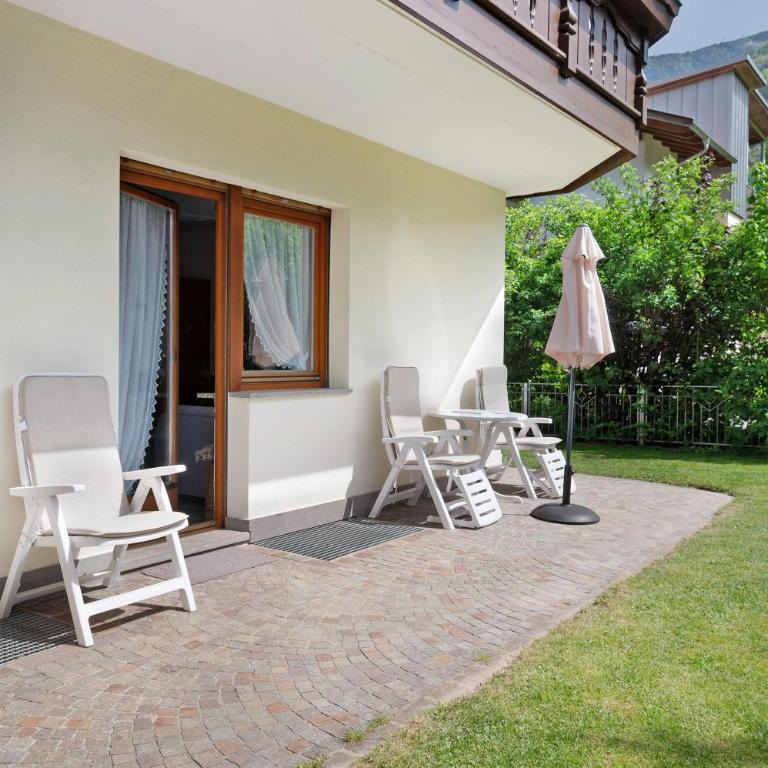 Mayr Apartments Zwei - Two-Bedroom Deluxe Apartment with Garden View - 22