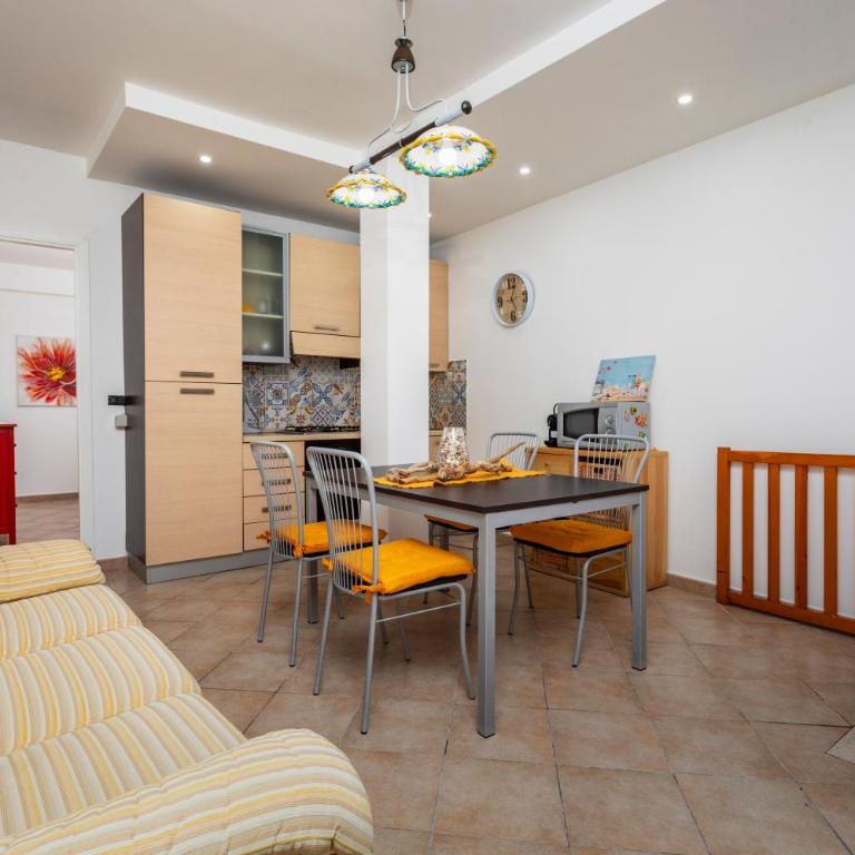 Gp House-Giardini Naxos - Superior One-Bedroom Apartment with Balcony - 4