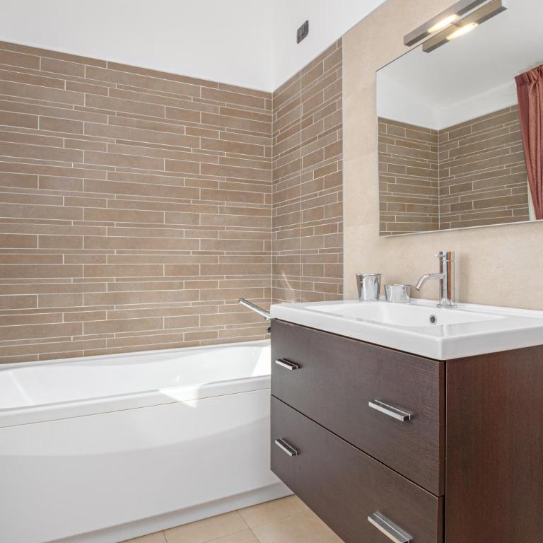 Villa Marconi Apartment 12a attico - Appartamento Deluxe con 2 Camere da Letto e Vista Oceano - 21
