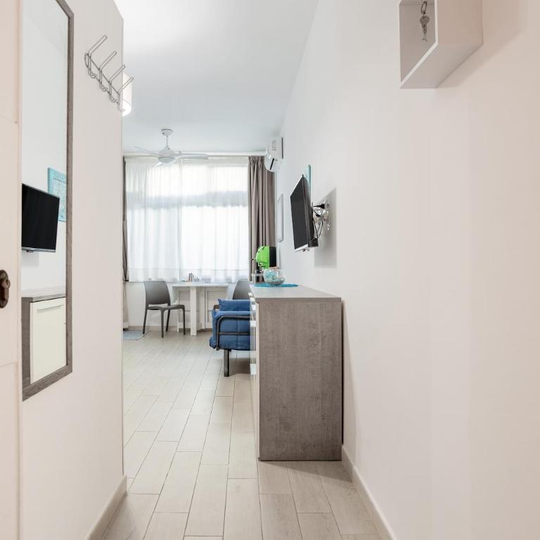 Studio Flat Blu Palermo Mondello - Studio with Terrace - 14
