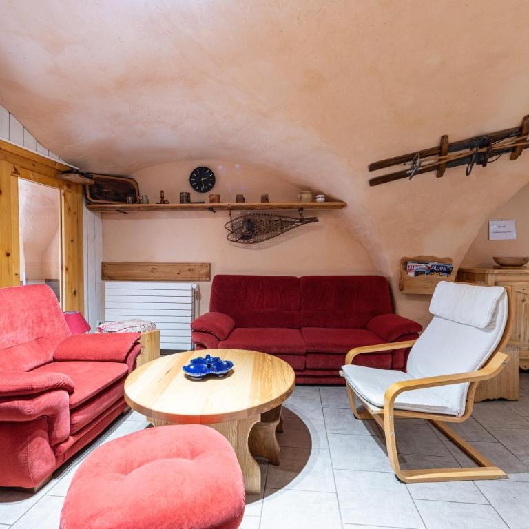 Chalet De Charme à la Montagne - Chalet - 9
