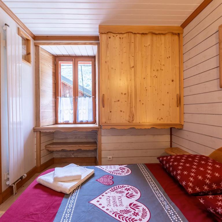 Chalet De Charme à la Montagne - Chalet - 20