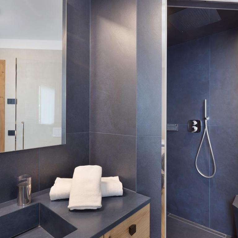 Wind Mountain Planet Suite House - Appartamento Superior con 1 Camera da Letto e Balcone - 20