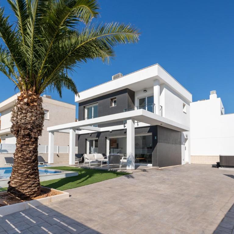 Casa Bos Palm Tree Villa with Pool - Villa with Garden View - 4